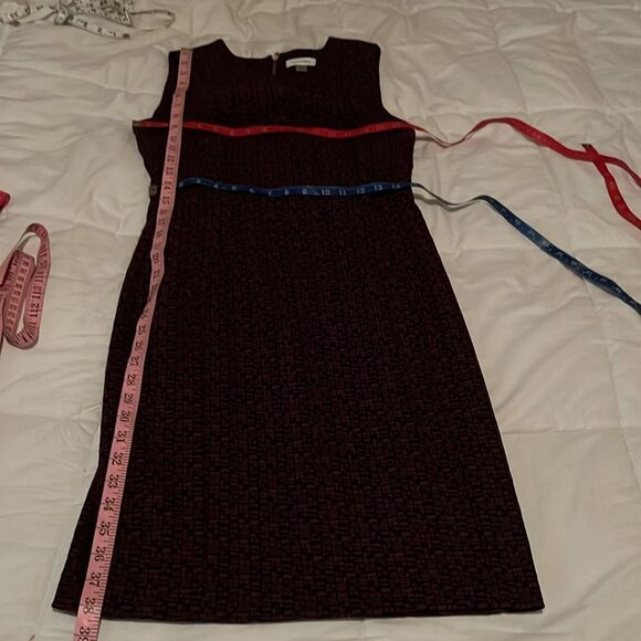 Calvin Klein Printed Sheath Dress, SZ 8 Scoop Neck Sleeveless Midi Gold Zipper - Picture 15 of 15